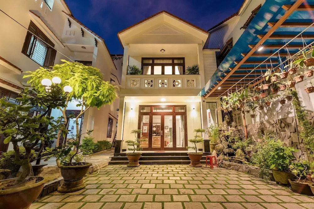 Хойан: Hanh Nhung Villa