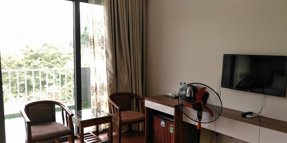 Халонг: Halong & Me Hometel