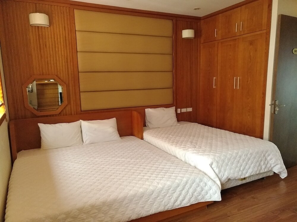 Халонг: Halong & Me Hometel