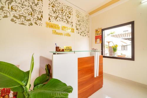 Хойан: Tonkin Creeper Flower Villa