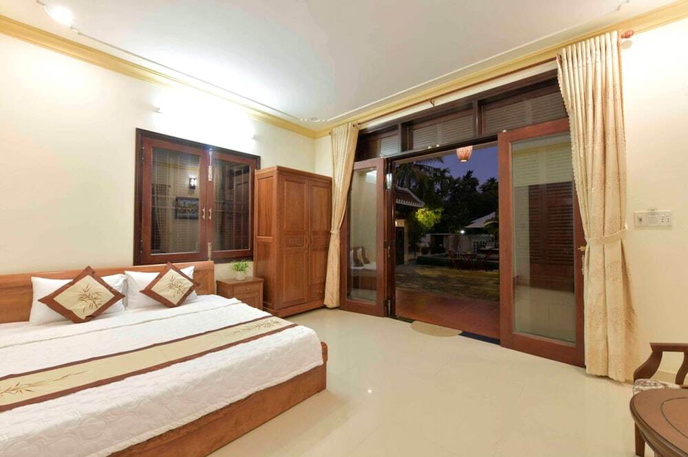 Хойан: Tonkin Creeper Flower Villa