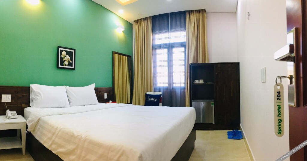 Пляж Thuan An: Spring Hotel