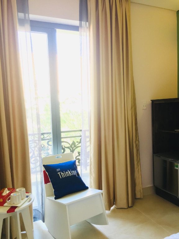Пляж Thuan An: Spring Hotel