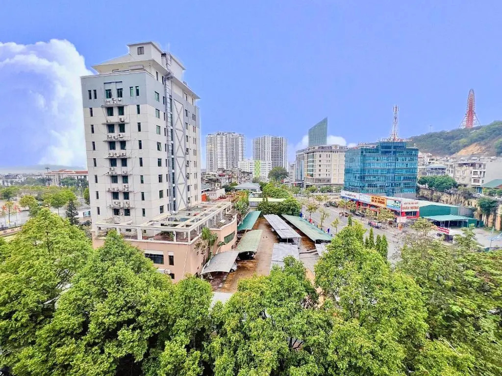 Халонг: Halong Boutique Hotel