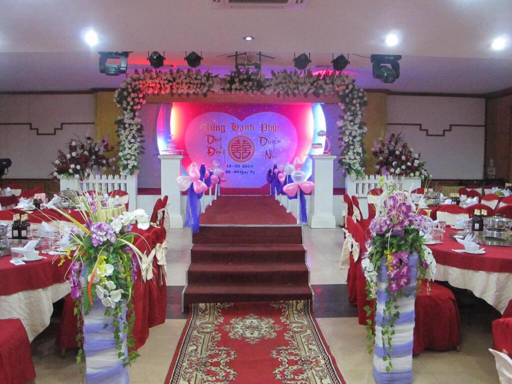 Хатинь: Ngan Ha Hotel