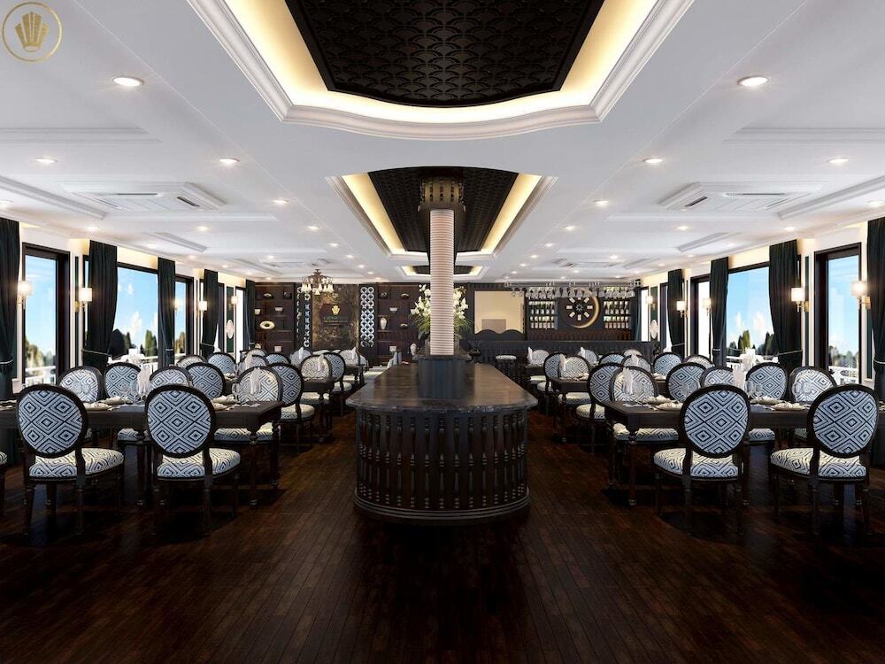 Халонг: Genesis Regal Cruise