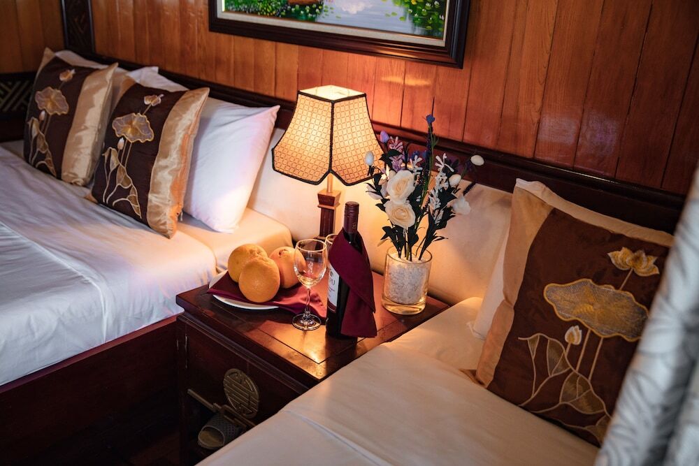 Халонг: Cozy Bay Cruise