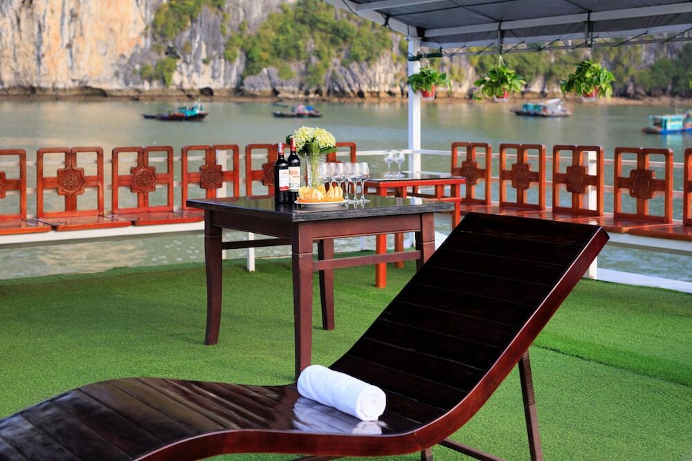Халонг: Cozy Bay Classic Cruise