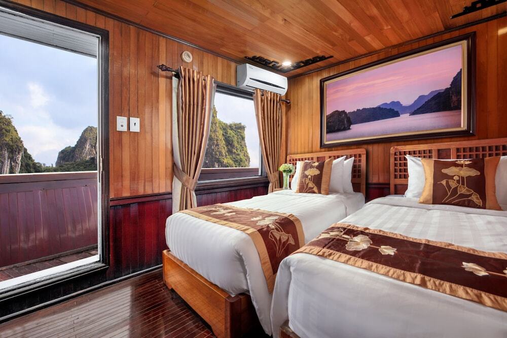 Халонг: Cozy Bay Classic Cruise