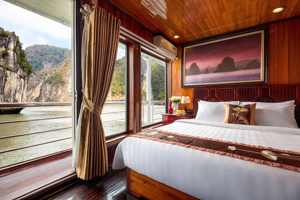 Халонг: Cozy Bay Classic Cruise