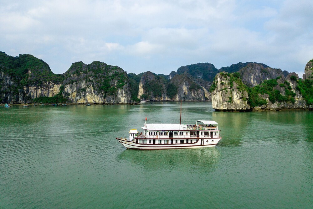Халонг: Cozy Bay Classic Cruise