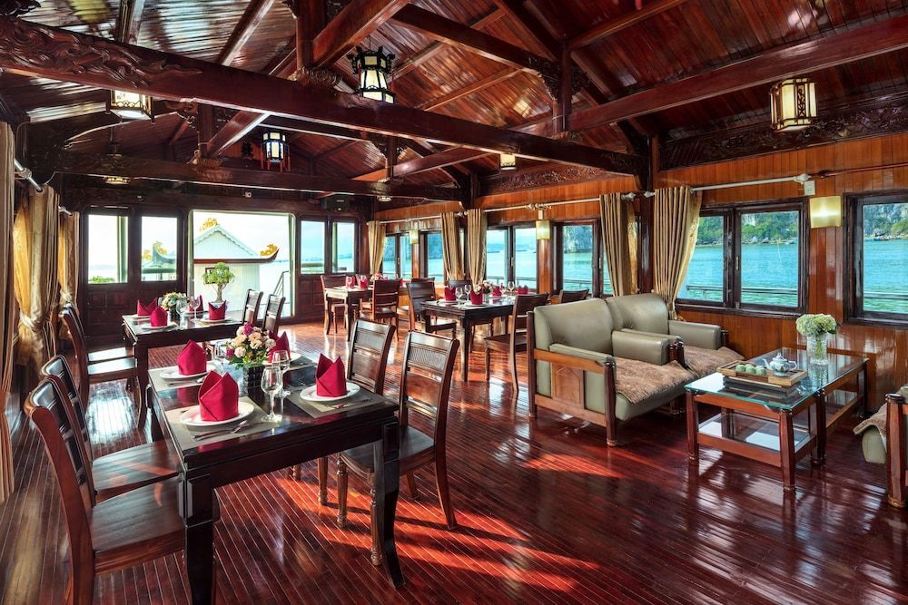 Халонг: Cozy Bay Classic Cruise