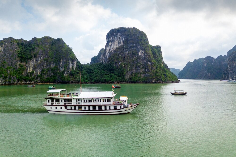 Халонг: Cozy Bay Classic Cruise