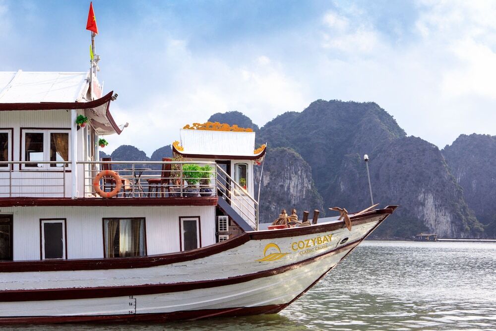 Халонг: Cozy Bay Classic Cruise