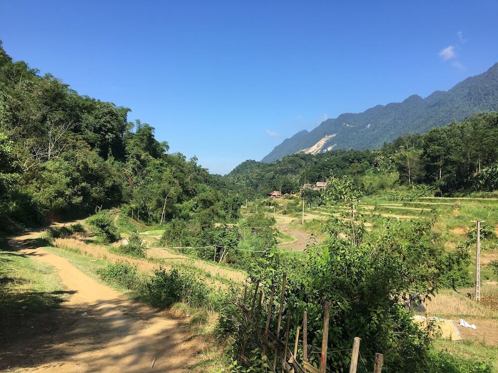 Маи-Чау: Pu Luong Hillside Lodge - Hostel