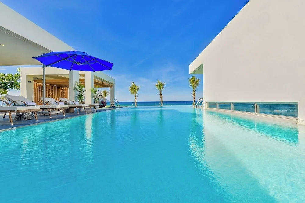 Дананг: The Five Stars Villa