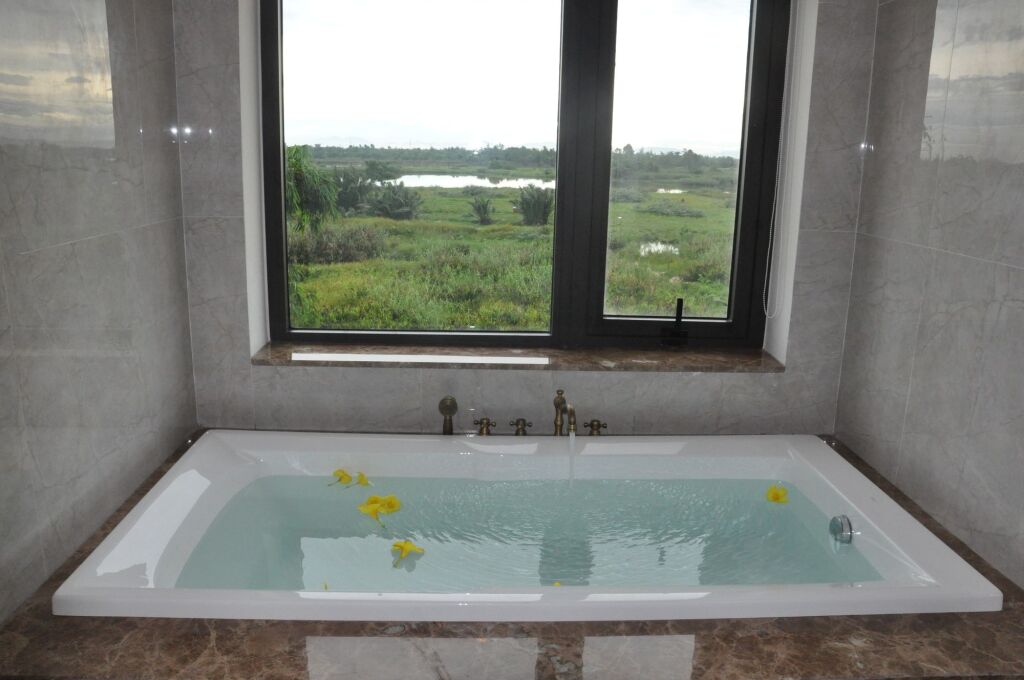 Хойан: The Quin Riverside Villa