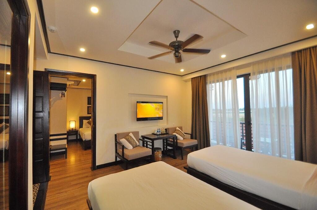 Хойан: The Quin Riverside Villa