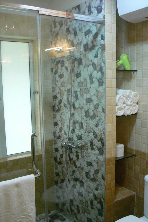 Зявьен: Dinh Gia Home