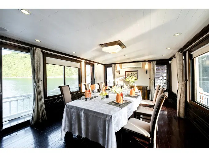 Халонг: Gray Line Private Luxury Cruise