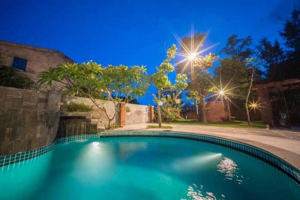Хойан: Quoc Vuong King Villa