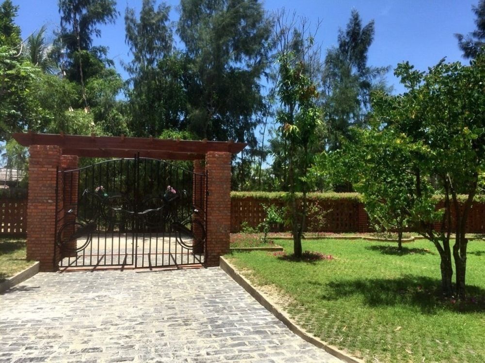 Хойан: Quoc Vuong King Villa