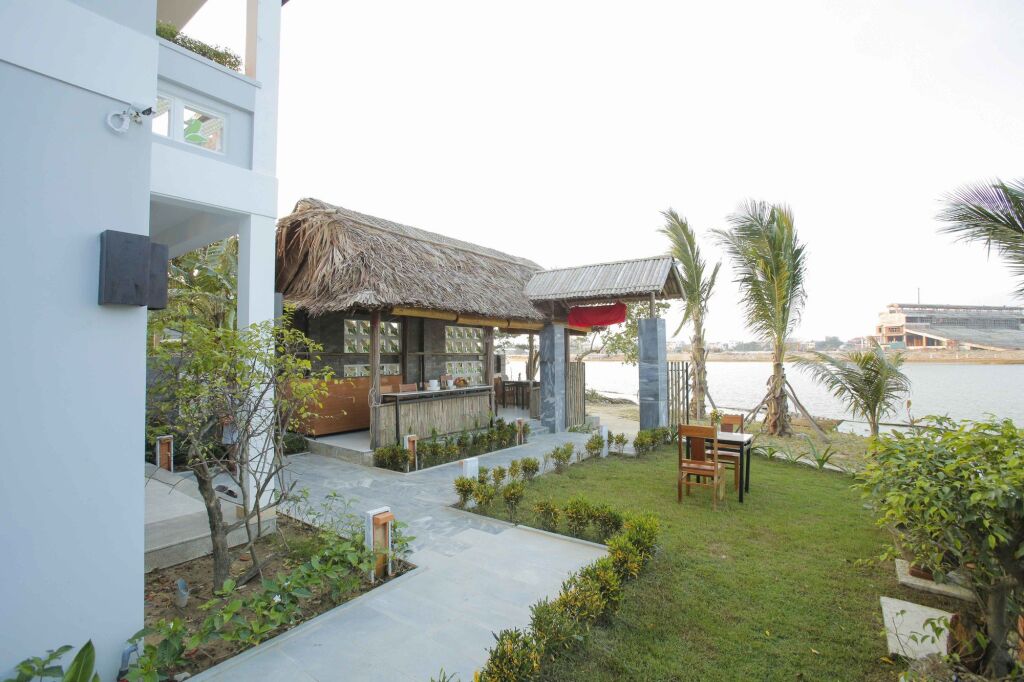 Хойан: Hoi An Corn Riverside Villa