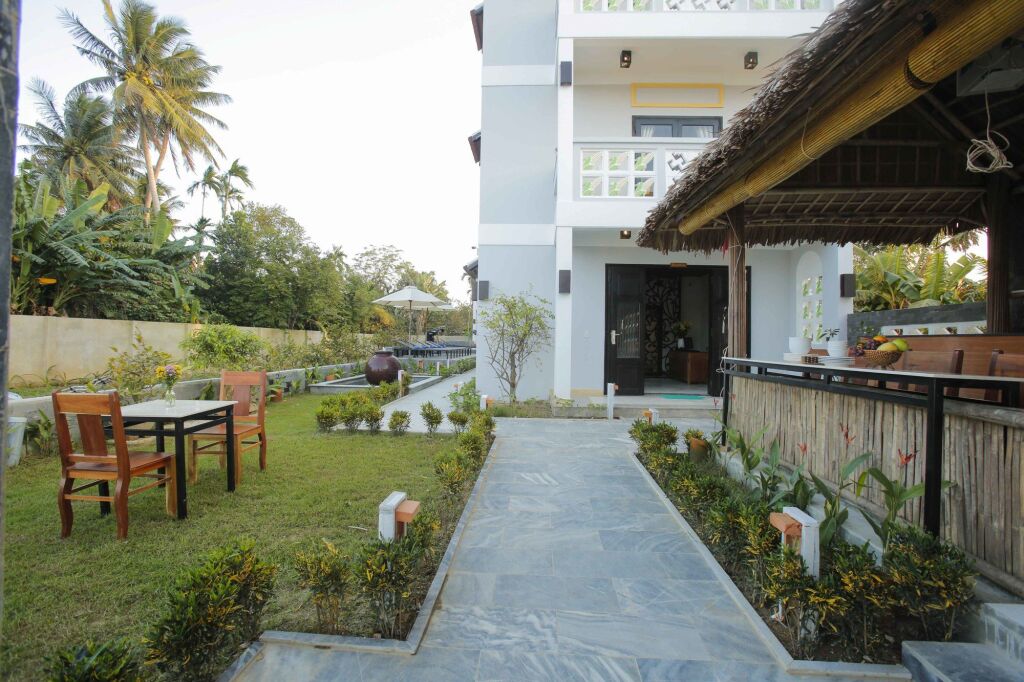 Хойан: Hoi An Corn Riverside Villa