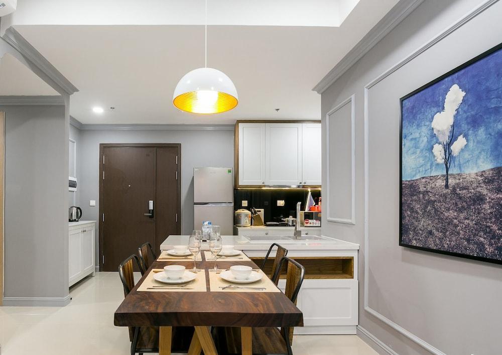 Хошимин: Henry Studio Luxury 2BR SWPool 17th