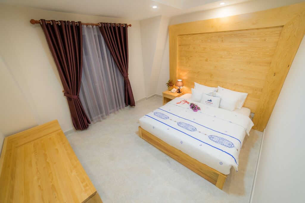 Далат: Starhill Hotel