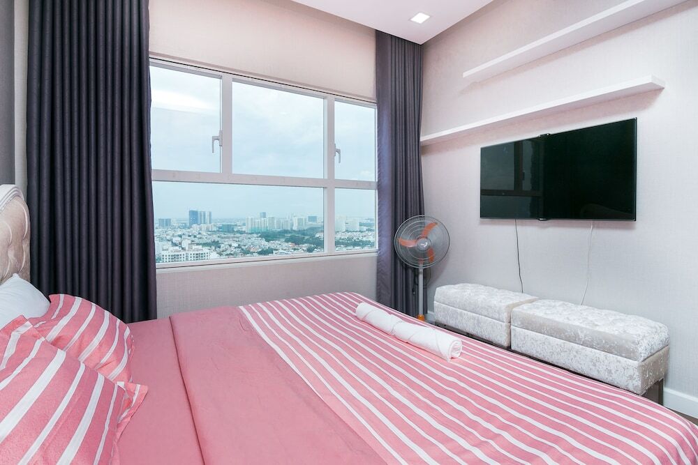 Хошимин: Sunrise City 2BR Luxury SWPool 30th