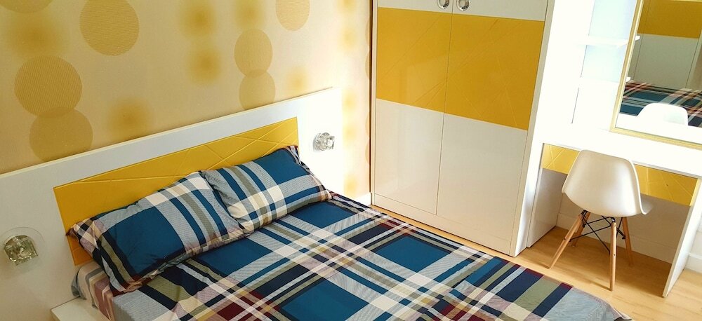 Хошимин: Sunrise City 2BR Luxury SWPool 30th