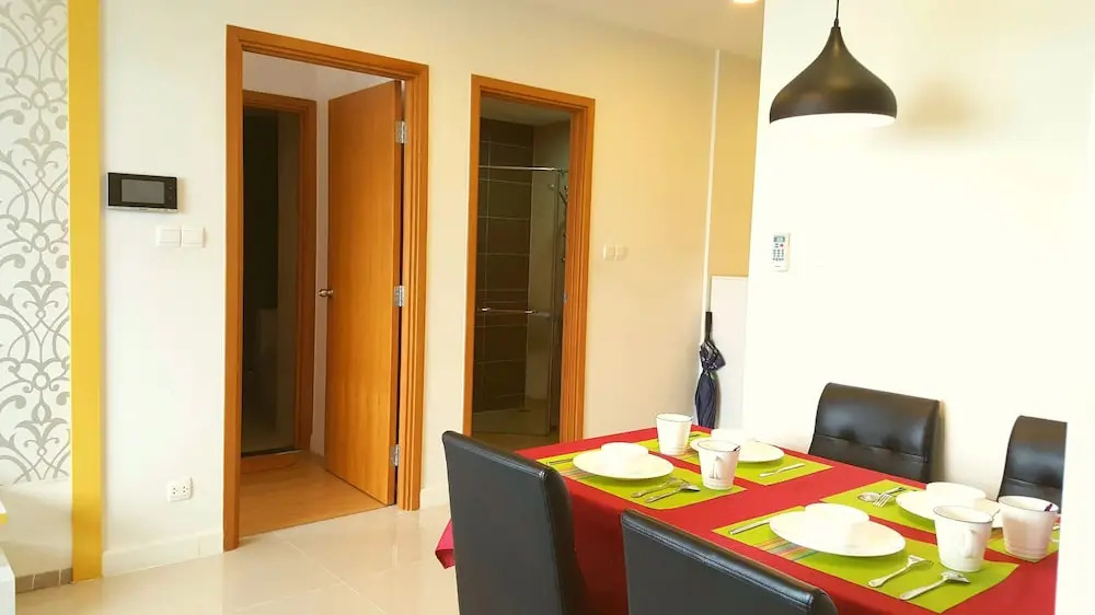 Хошимин: Sunrise City 2BR Luxury SWPool 30th