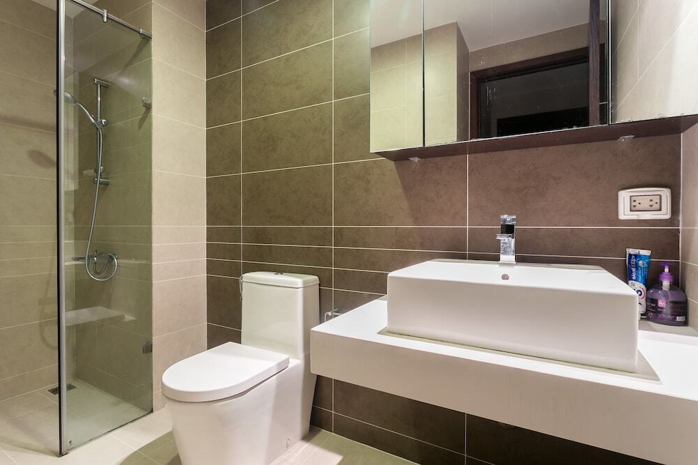 Хошимин: Sunrise City 2BR Luxury SWPool 30th