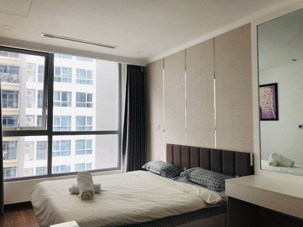Хошимин: High-floor River-view Apartment