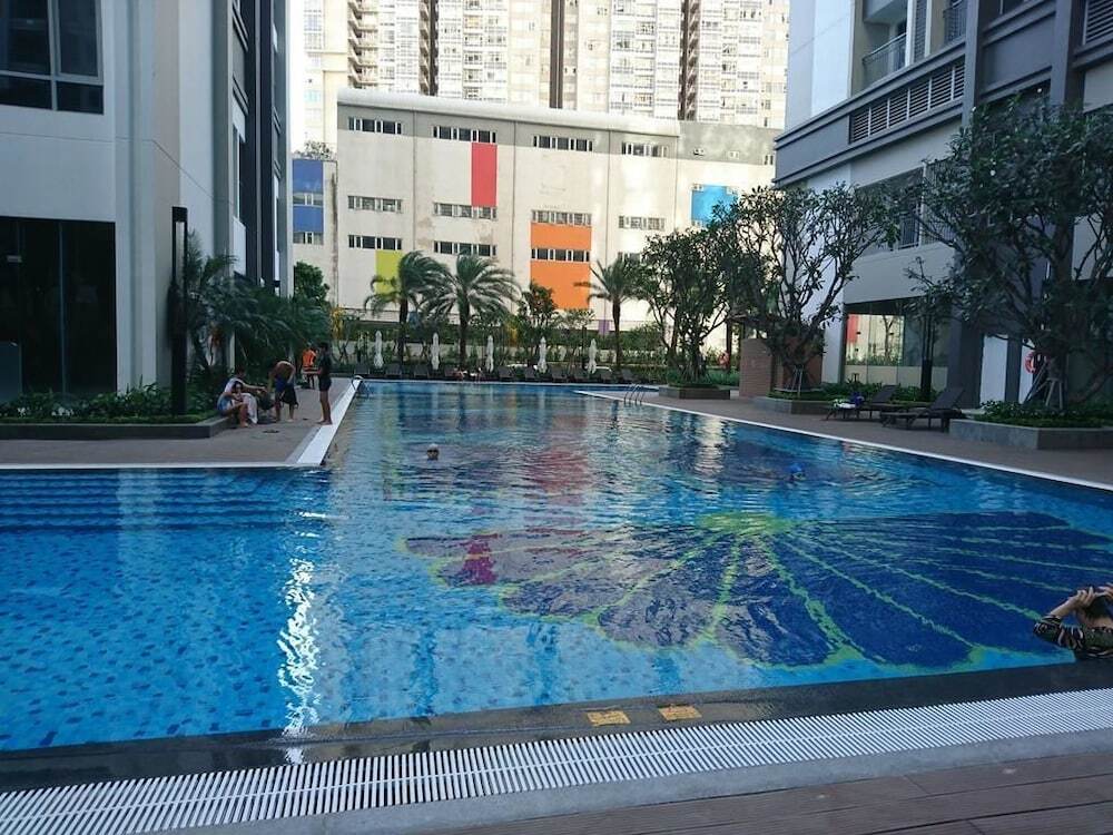 Хошимин: High-floor River-view Apartment