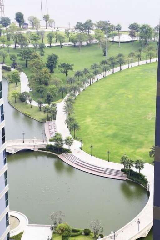 Хошимин: High-floor River-view Apartment