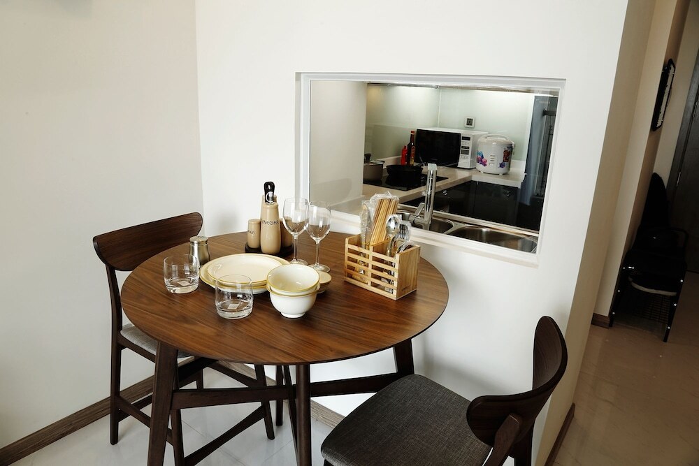 Хошимин: High-floor River-view Apartment