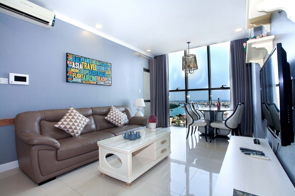 Хошимин: 3 bedroom Icon56 apartment