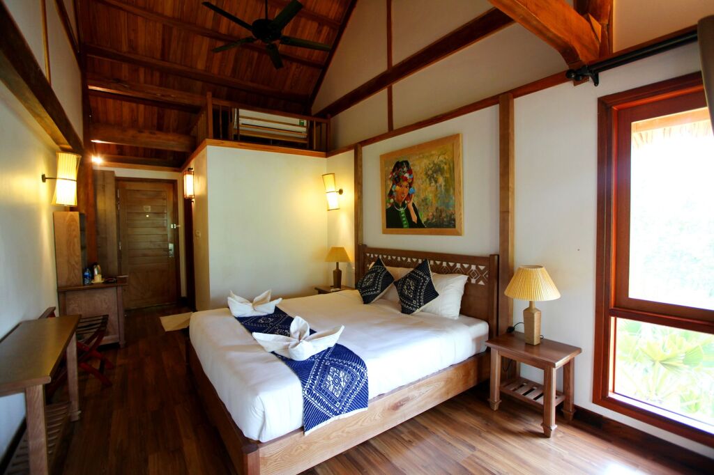 Маи-Чау: Mai Chau Hideaway Lake Resort