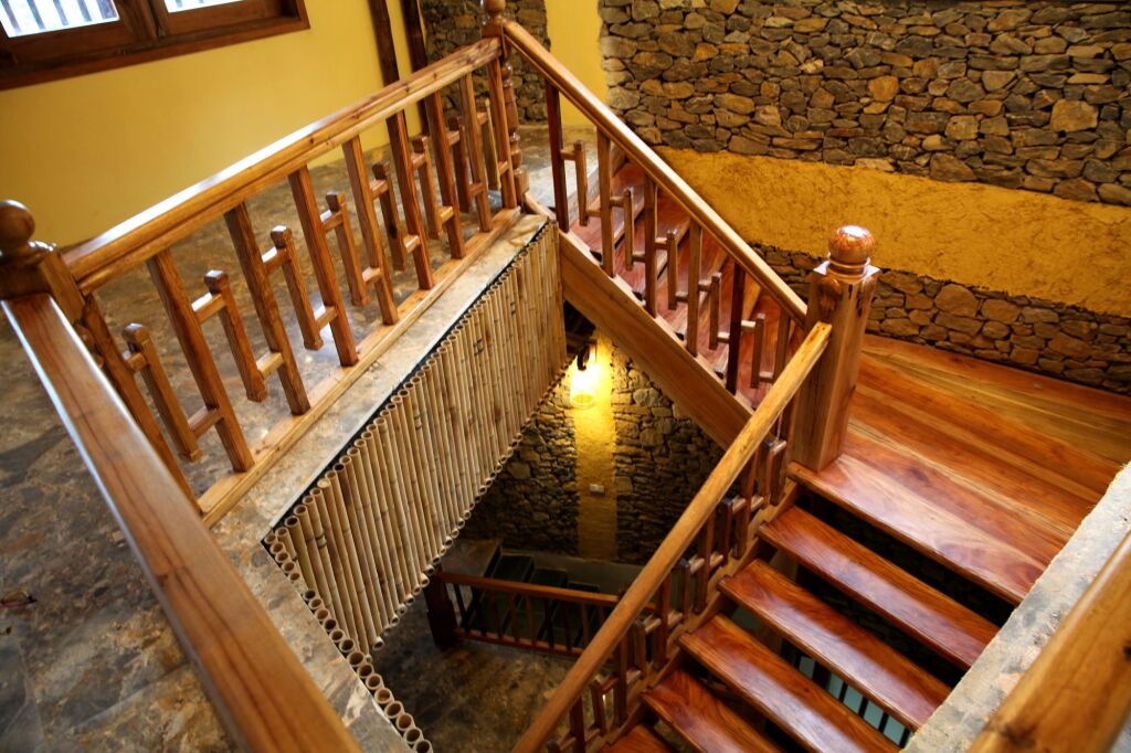 Маи-Чау: Mai Chau Hideaway Lake Resort