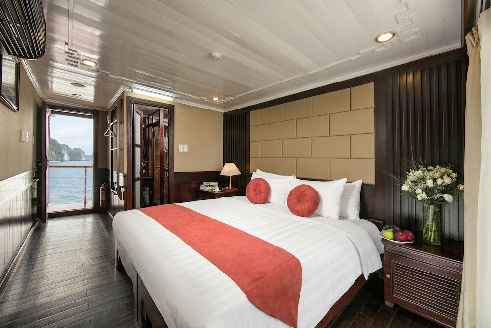 Halong Majestic Legend Cruise — фото 1