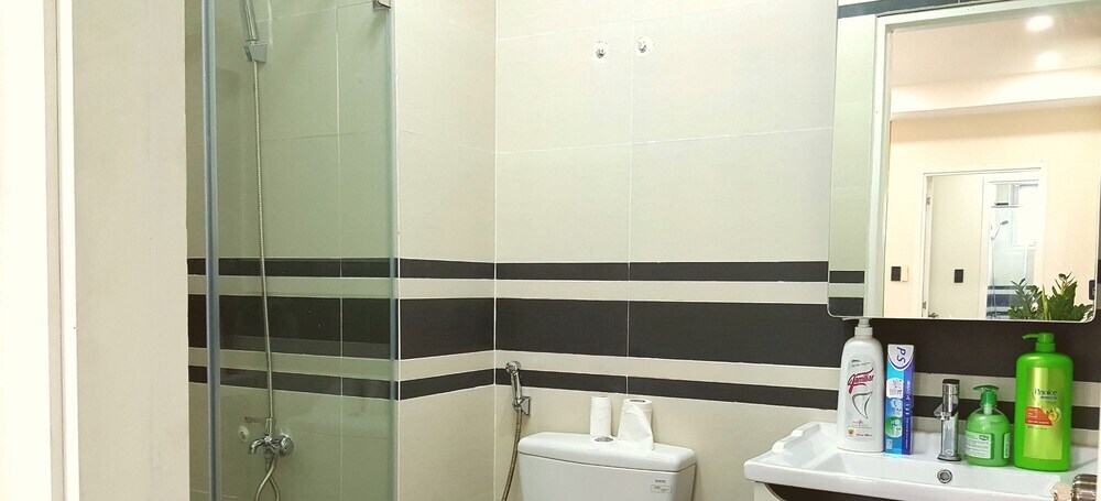 Хошимин: Scenic Valley Luxury 2BR SW Pool 07th