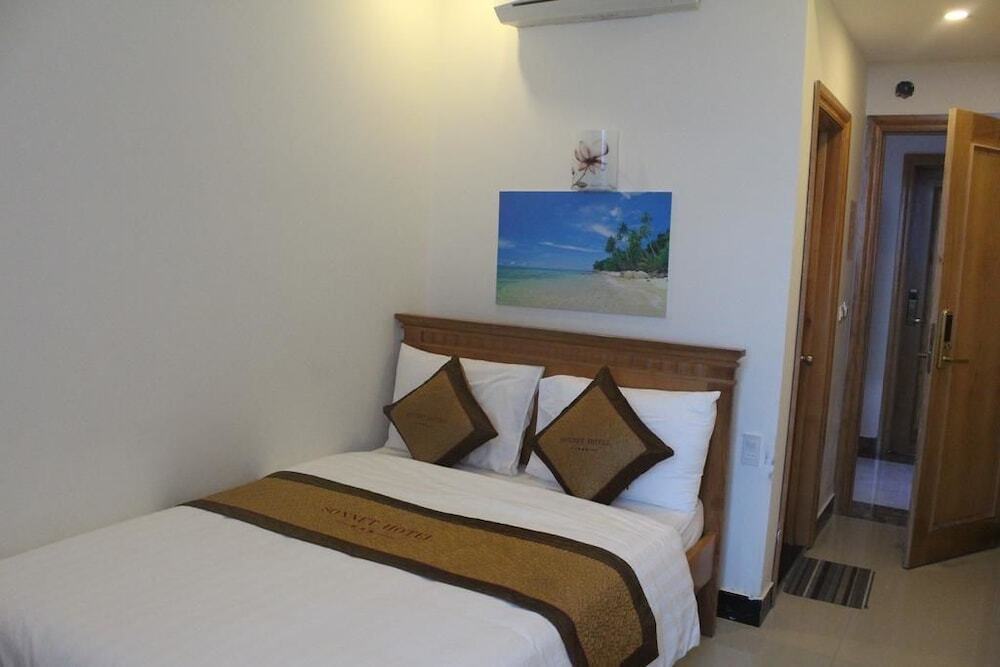 Винь: Sonnet Cua Lo Hotel