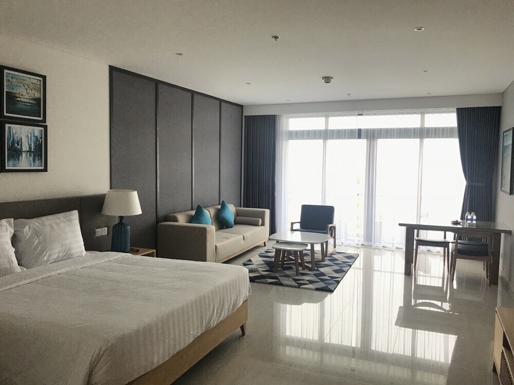 Sea View Apartment Danang Living — фото 1