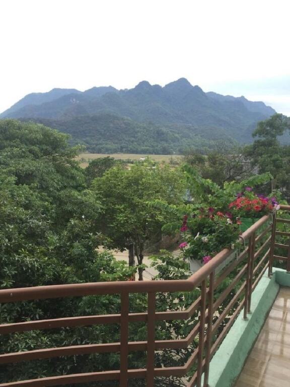 Маи-Чау: Mai Chau Mountains - Hostel