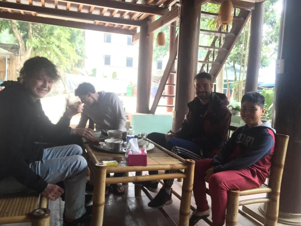 Маи-Чау: Mai Chau Mountains - Hostel