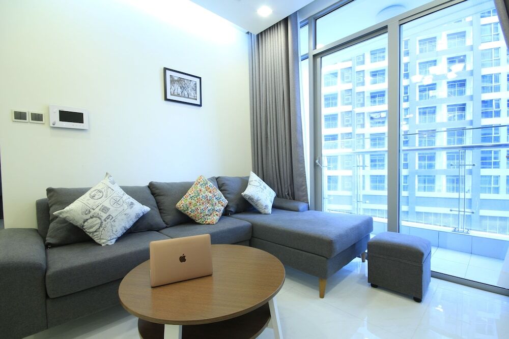 Smiley Apartment - Vinhome — фото 3