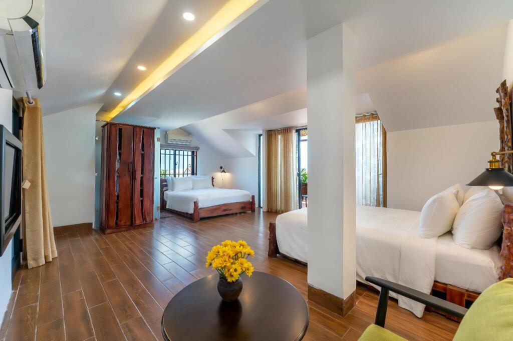 Хойан: La An Old Town Hotel
