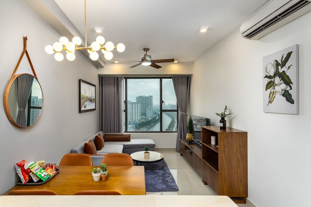 Хошимин: Refined Saigon - Rivergate Apartment